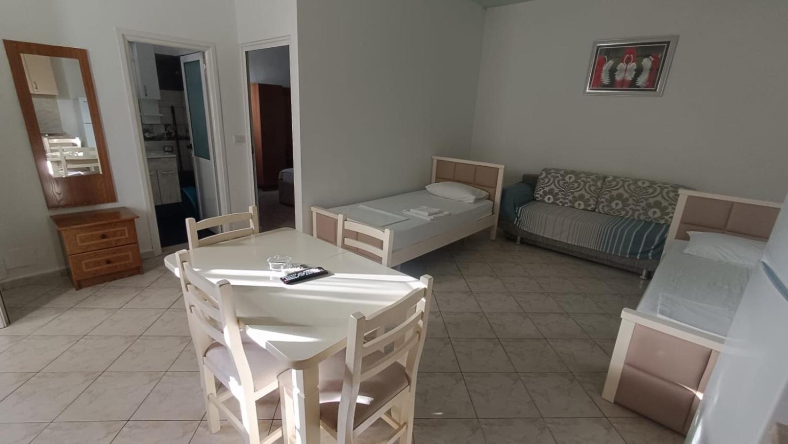Apartments Rudi Orikum Εξωτερικό φωτογραφία