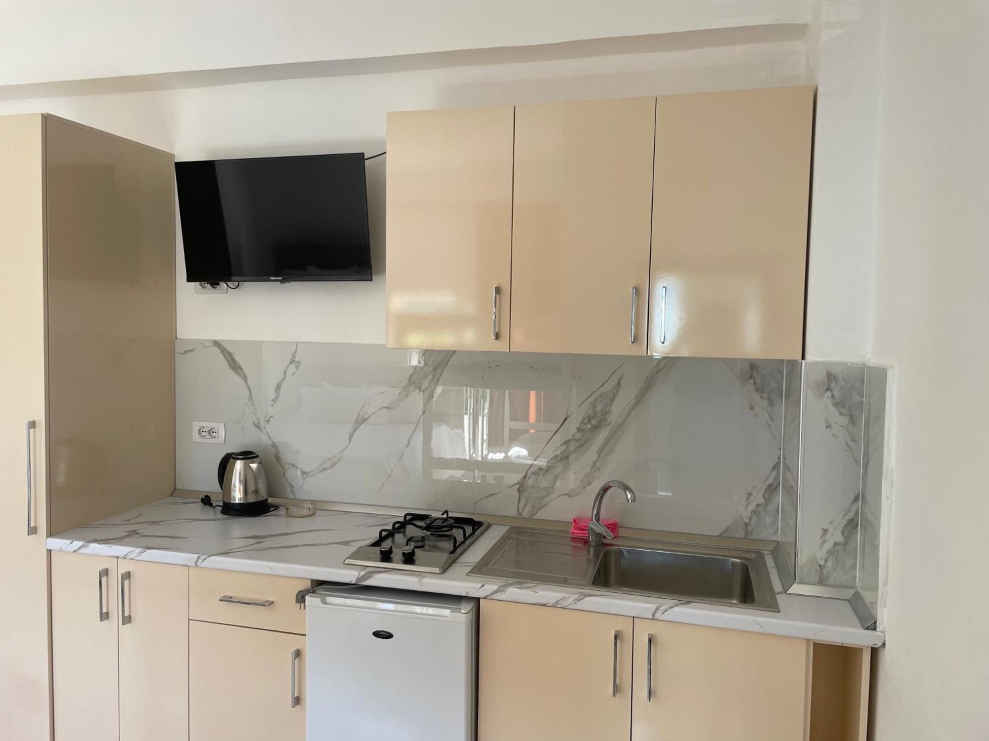 Apartments Rudi Orikum Εξωτερικό φωτογραφία
